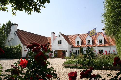 De Gouden Klokke Bed & Breakfast Avelgem Bagian luar foto